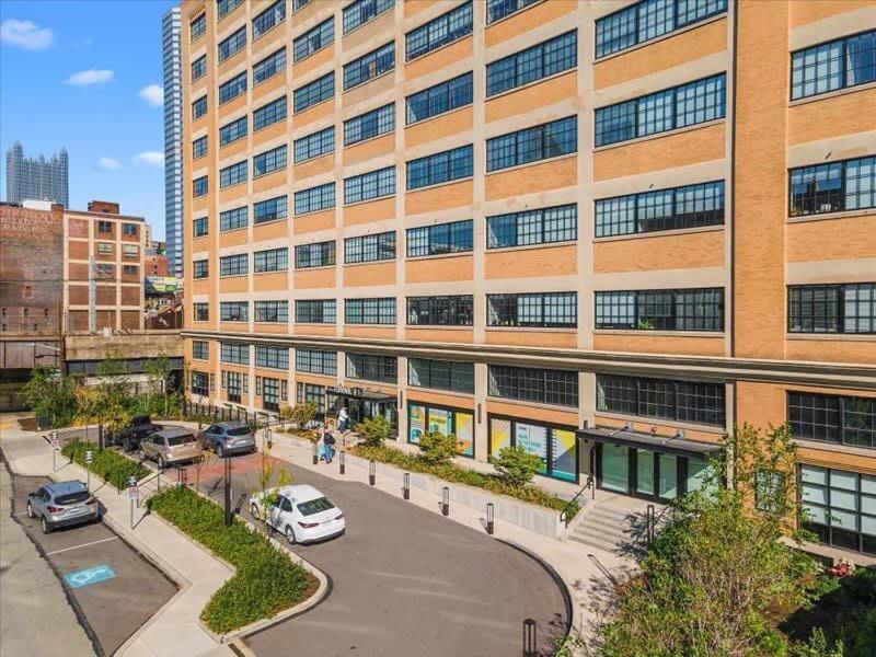 Cozysuites Historic 1Br, Downtown Піттсбург Екстер'єр фото
